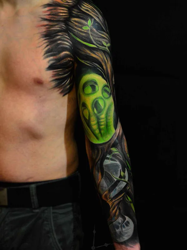male color biomechanical Tatuaggio su full sleeve #7498 | Tatuatore Mihail & Polina