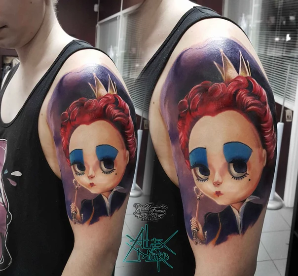 Иллюстративная Portrait, Queen tattoo на Плечо
