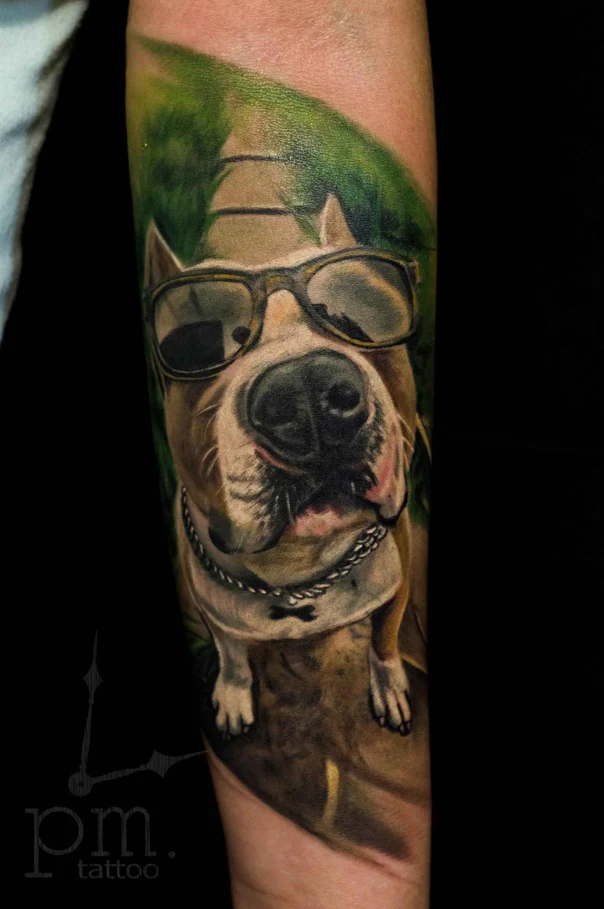 Реализм Dog, Sunglasses tattoo на Предплечье