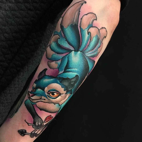 Японская Fox, Arrow tattoo на Предплечье