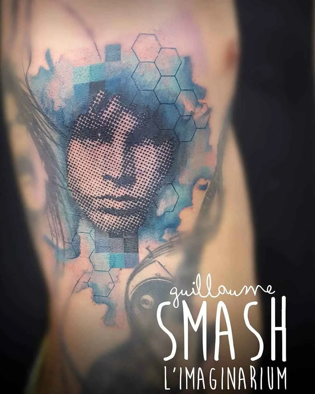 Tattoo artist Guillaume Smash color abstract watercolor tattoo in authors style | France