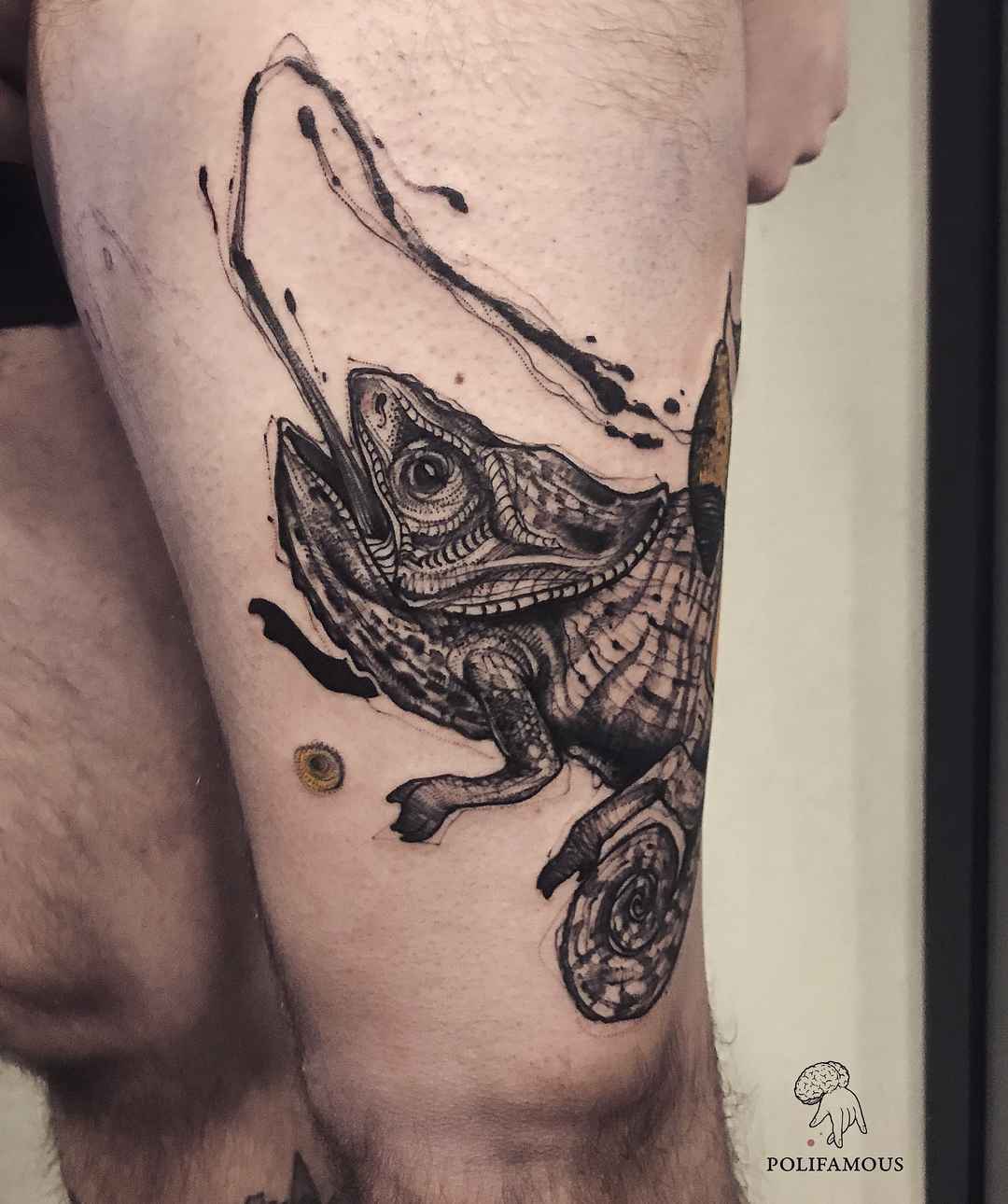 Тату мастер Conio черно-белые авторские скетч татуировки - абстракция, сюрреализм  | Милан, Италия