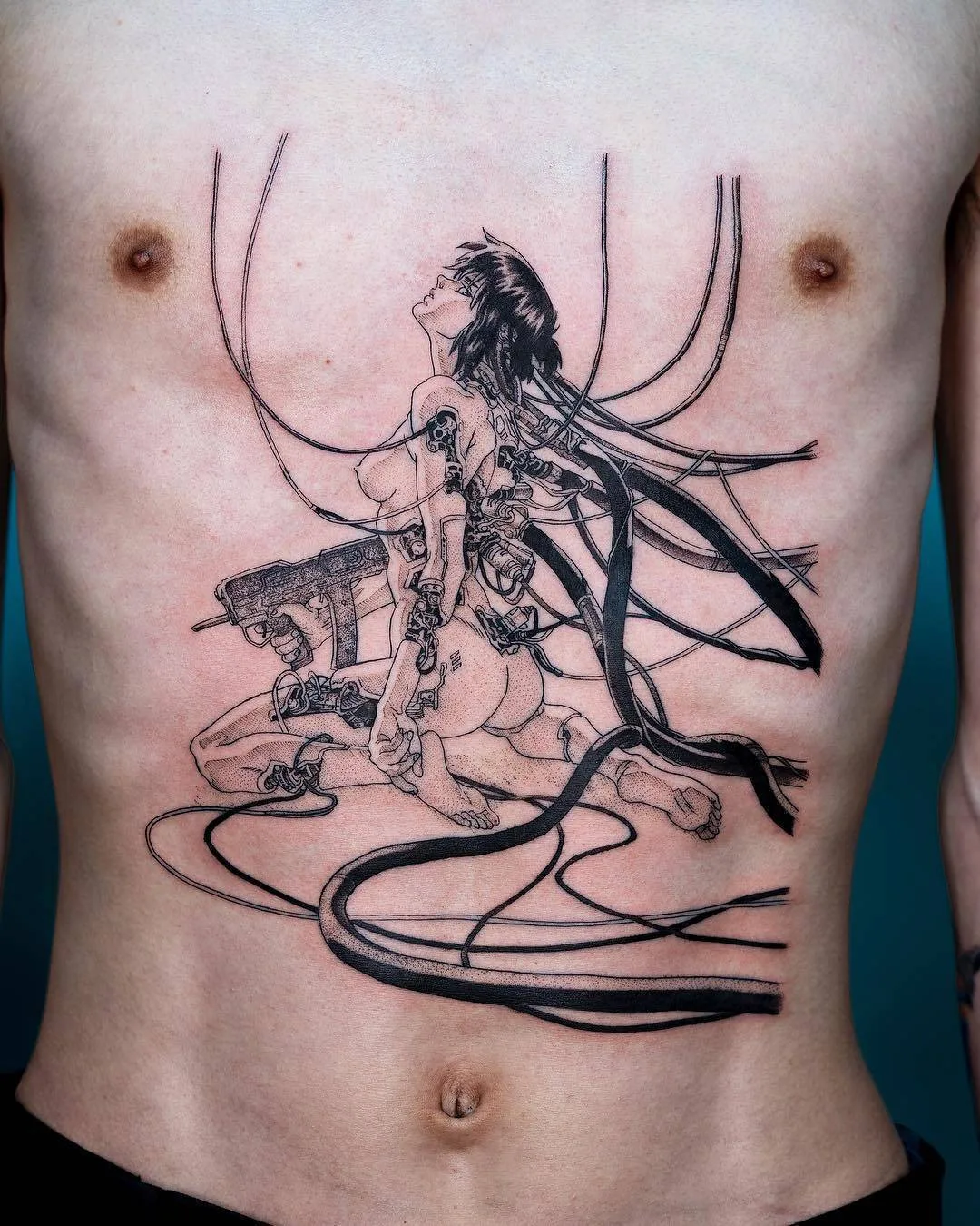Artista tatuatore Oozy, bozzetto dell'autore di un tatuaggio surreale | Seoul, Corea
