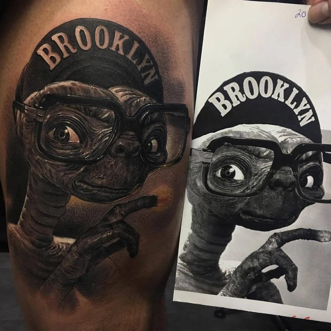 Tattoo artist Fred Thomas, black and grey portrait realistic tattoo | Spain