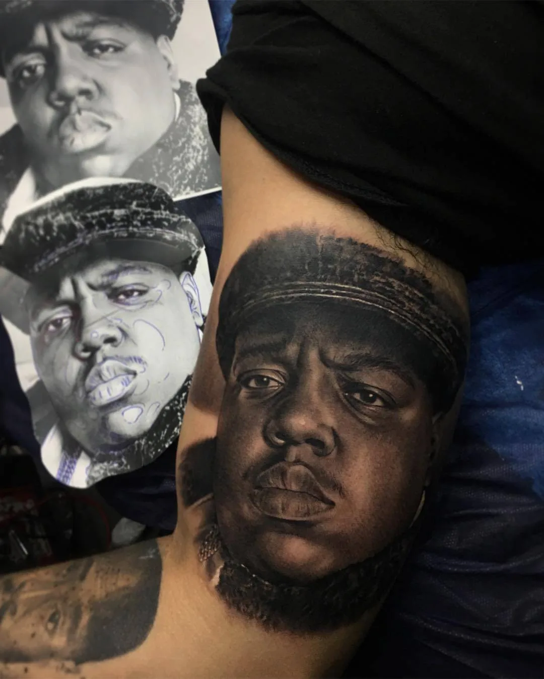 Tattoo artist Fred Thomas, black and grey portrait realistic tattoo | Spain