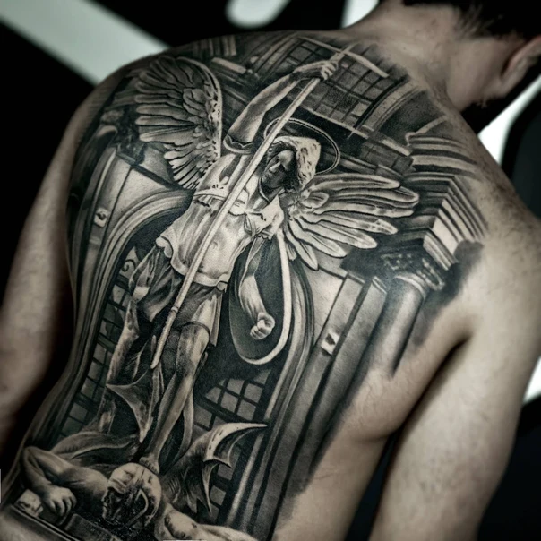 Реализм Angel, Demon tattoo на Спина (полная)