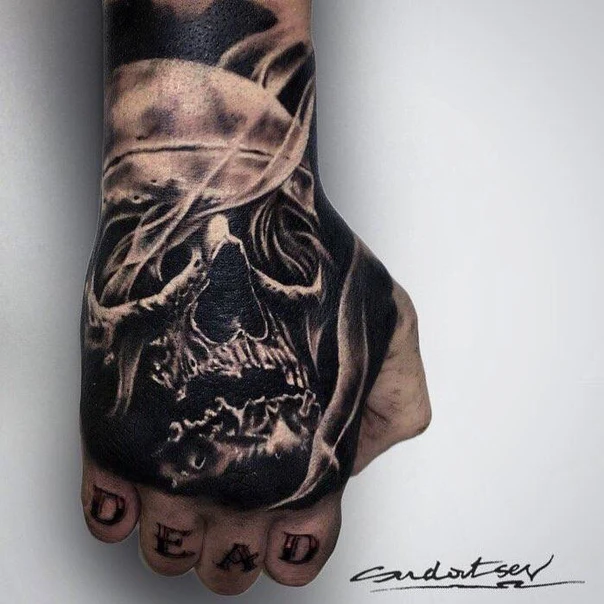 Блэкворк Skull, Lettering tattoo на Кисть