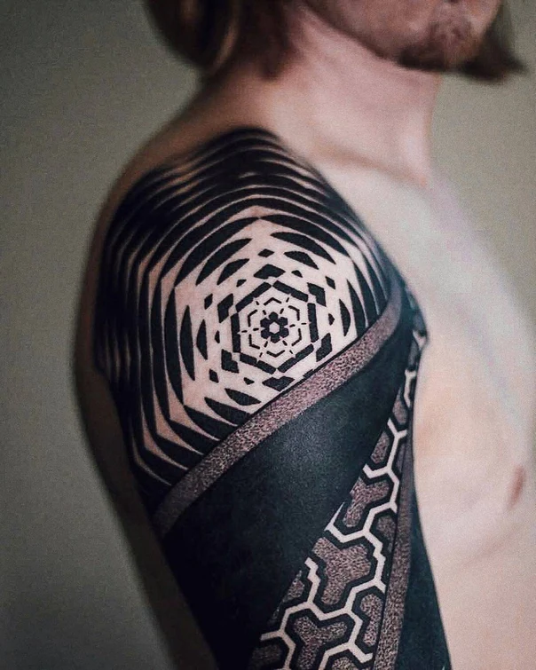 Blackwork Geometric, Mandala tattoo on Shoulder