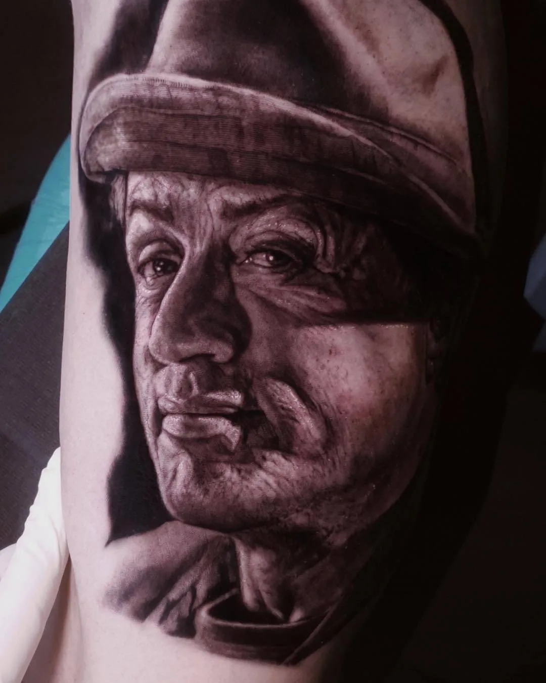 Tattoo artist Ralf Nonnweiler, black and grey portrait realistic tattoo | Germany