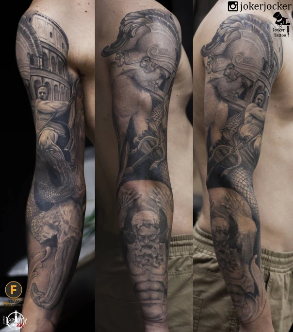 Реализм Roman, Statue tattoo на Полный рукав