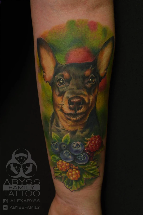 Реализм Dog, Berries tattoo на Предплечье