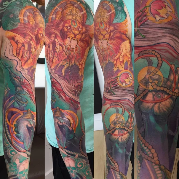 Illustrative Lion, Hand tattoo on Full Sleeve