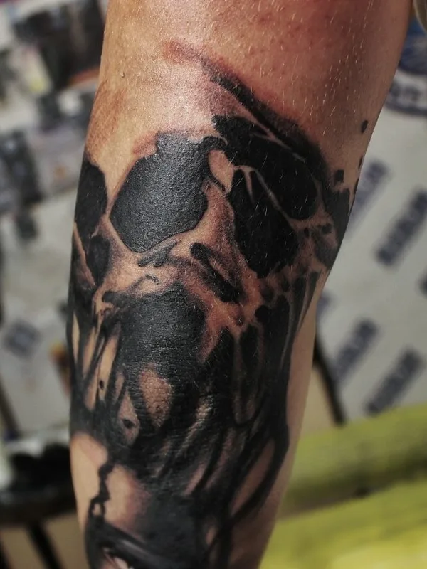 black blackwork Tatuaggio su forearm #35125 | Tatuatore Nikita Kotlyuba