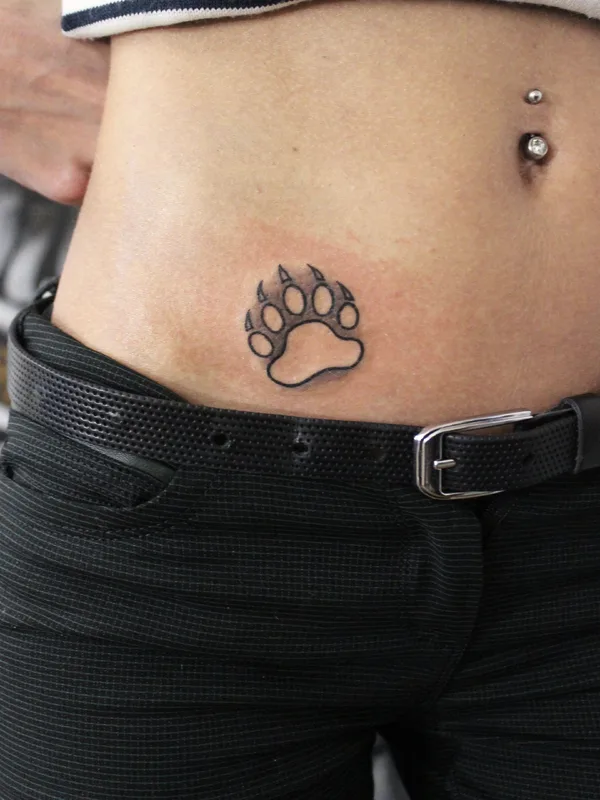 female black linework Tatuaggio su stomach #35128 | Tatuatore Nikita Kotlyuba