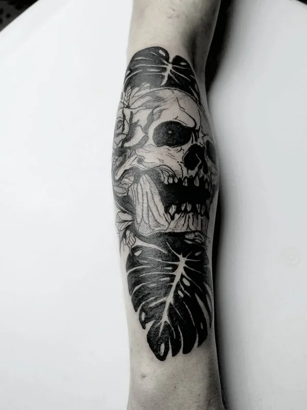 black and grey blackwork tattoo on forearm #38591 | Tattoo Artist Paulo R