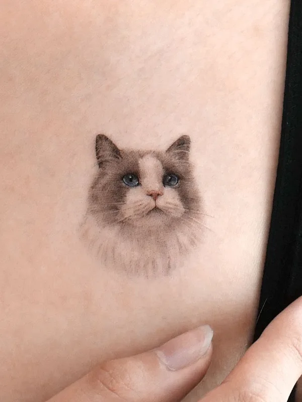 female color realism 타투 부위 chest #49900 | 타투이스트  Ria Kim