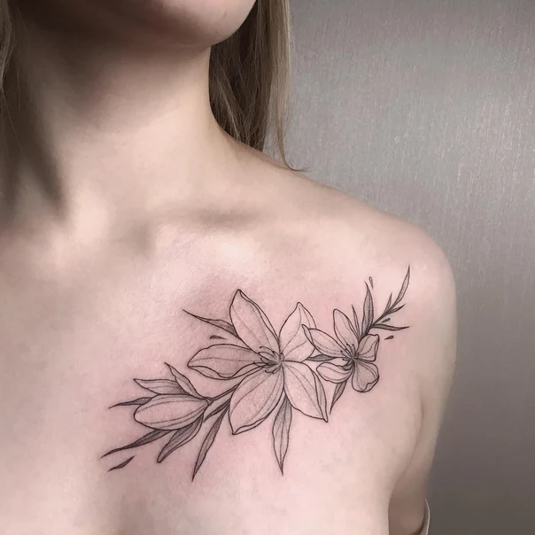 Файнлайн Flower, Leaves tattoo на Collarbone