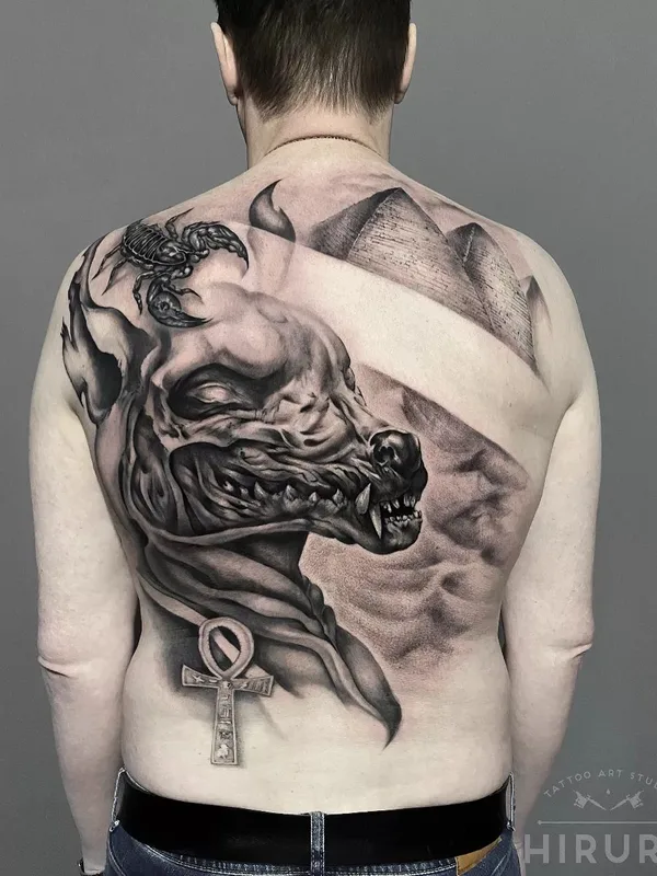 male black and grey black and grey 纹身 在 full back #49988 | 纹身师 Вероника Филюшова