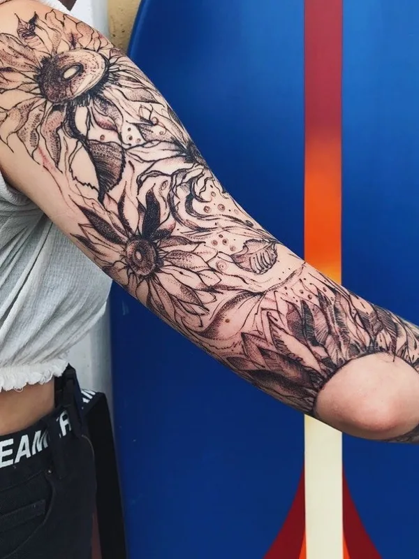 female black and grey linework татуировка на full sleeve #50252 | Тату мастер Юля Белова