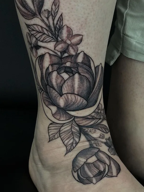 black and grey black and grey татуировка на ankle #50254 | Тату мастер Юля Белова