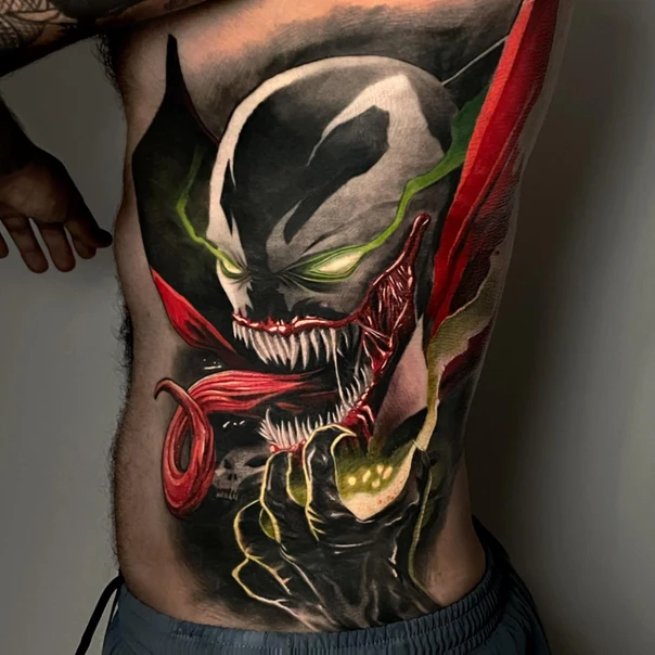 Реализм Spawn, Comic book character tattoo на Бок