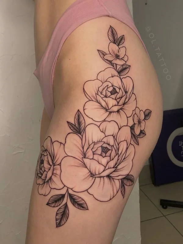 female black and grey linework татуировка на thigh #50529 | Тату мастер Ольга Иванова