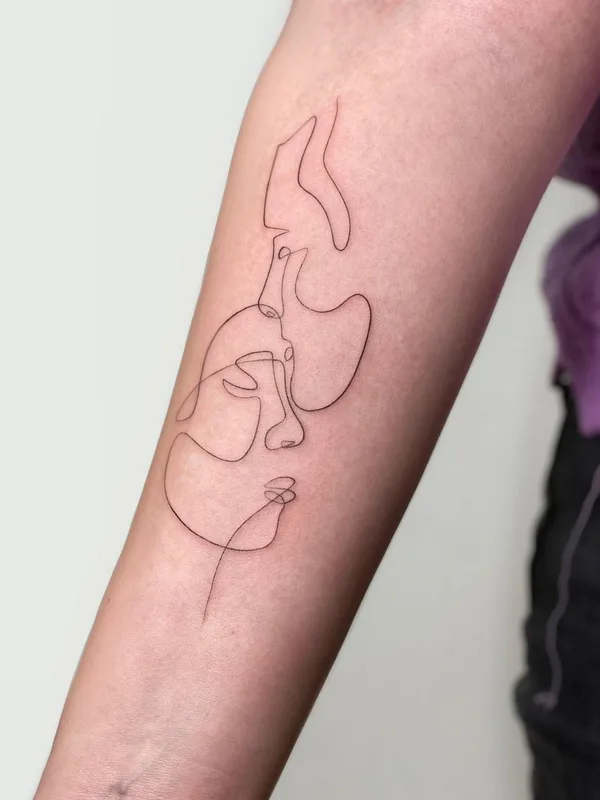 black linework Tatuaggio su forearm #50721 | Tatuatore Валерия Литвищенко