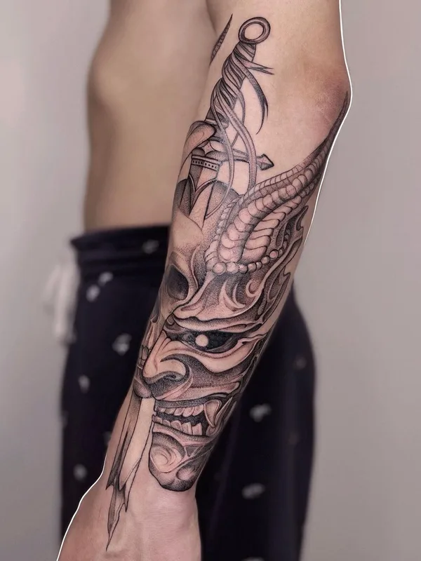 black and grey black and grey Tatuaggio su forearm #50943 | Tatuatore Яна