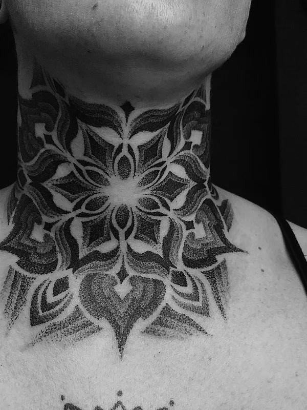 black and grey ornamental татуировка на neck #51638 | Тату мастер Ksenia @nayantara.tattoo