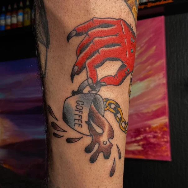Традиционная Hand, Coffee tattoo на Предплечье