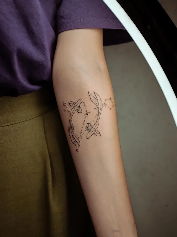 female black fineline Tatuaggio su forearm #52151 | Tatuatore Алиса Ветрова