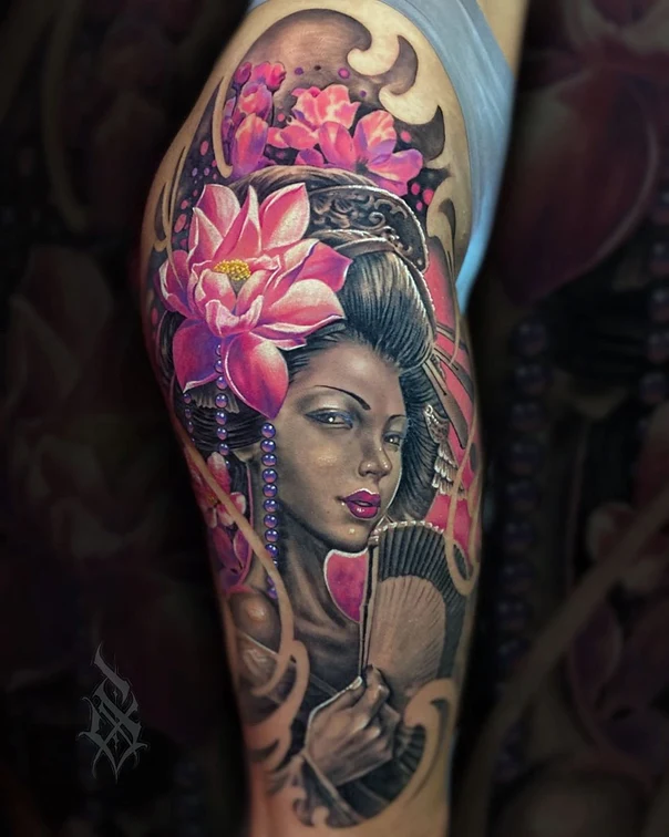 Реализм Geisha, Flower tattoo на Thigh