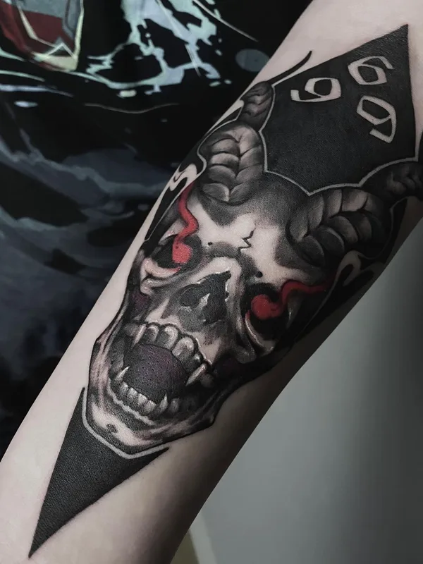 black and grey black and grey Tatuaggio su forearm #52745 | Tatuatore Виталий Козлов