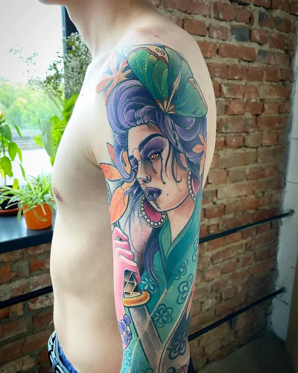 Иллюстративная Geisha, Butterfly tattoo на Полный рукав