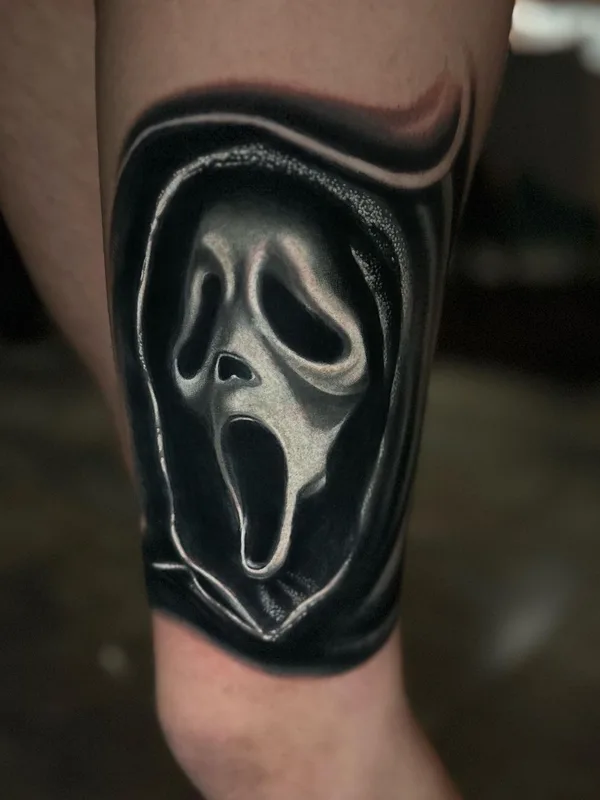 black and grey black and grey 纹身 在 thigh #63926 | 纹身师 Marcel Oliveira