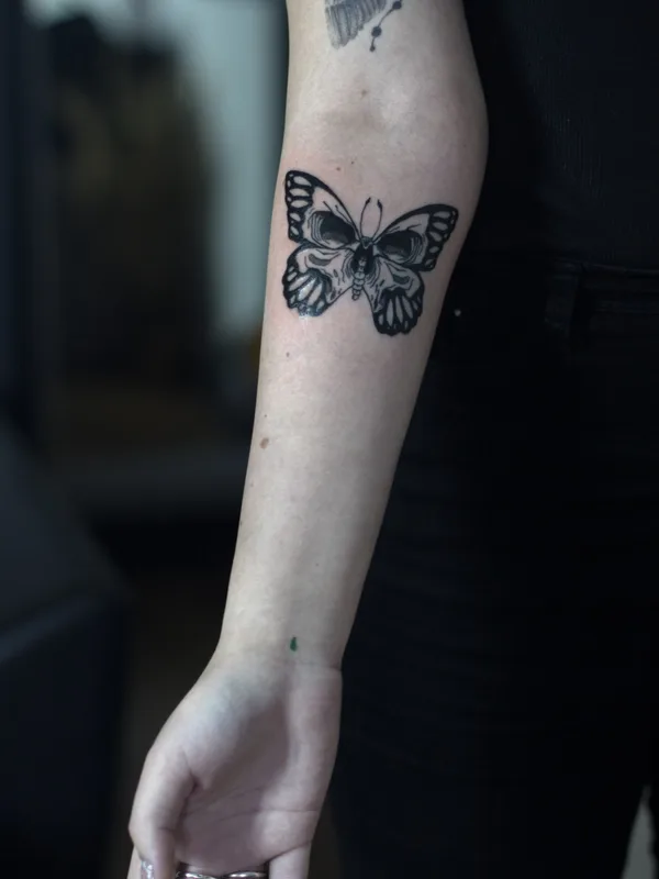 black blackwork tattoo on forearm #64288 | Tattoo Artist Пантель Воронеж