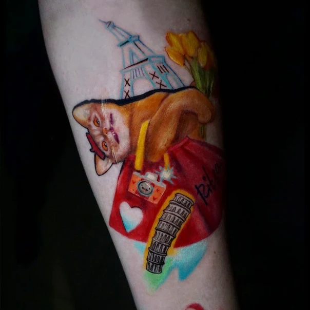 Иллюстративная Cat, Eiffel tower tattoo на Предплечье