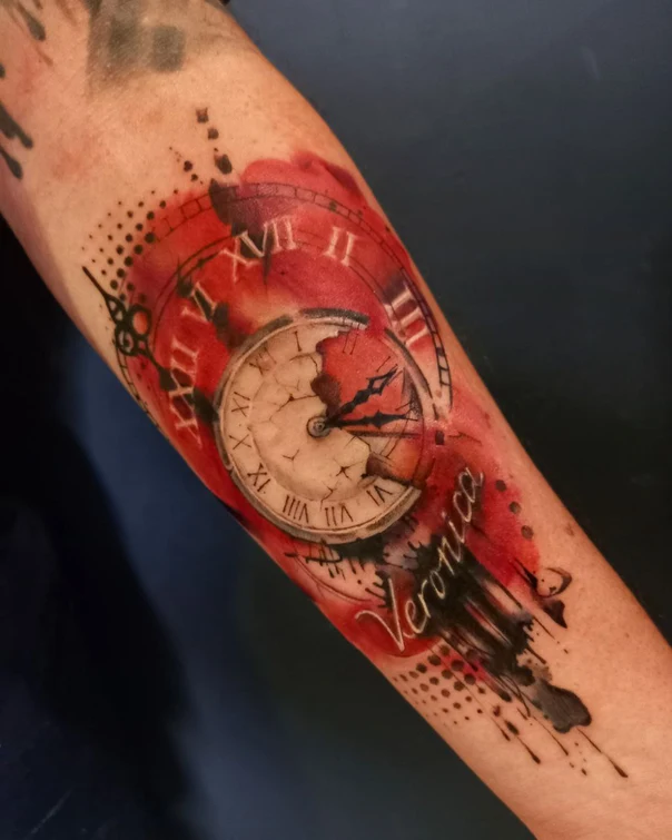Акварель Clock, Lettering tattoo на Предплечье