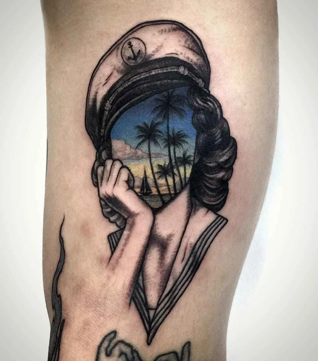 Tattoo artist Varo Tattooer stylish black and grey realism tattoo