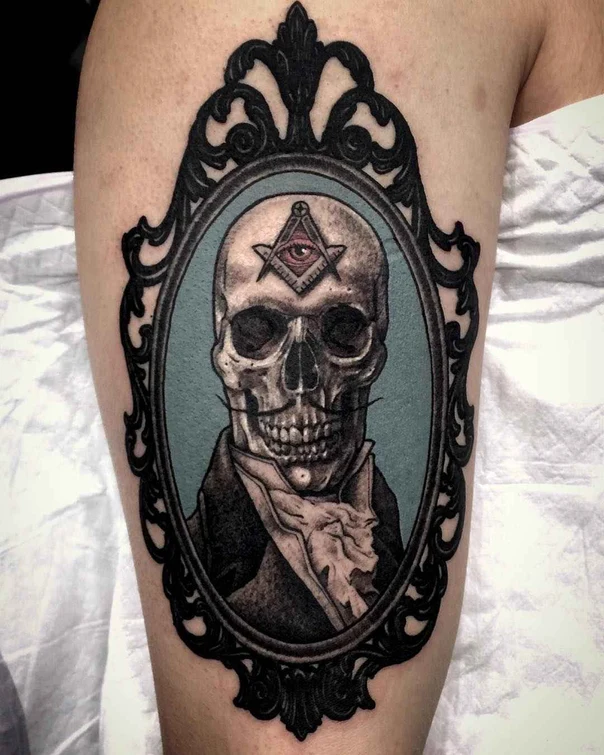 Black & Grey — Varo Tattooer