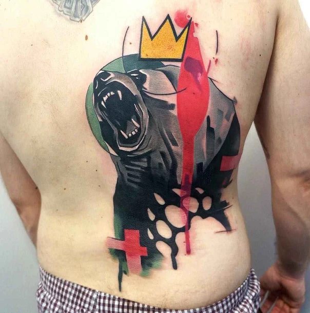 Trash Polka Bear, Crown tattoo on Back