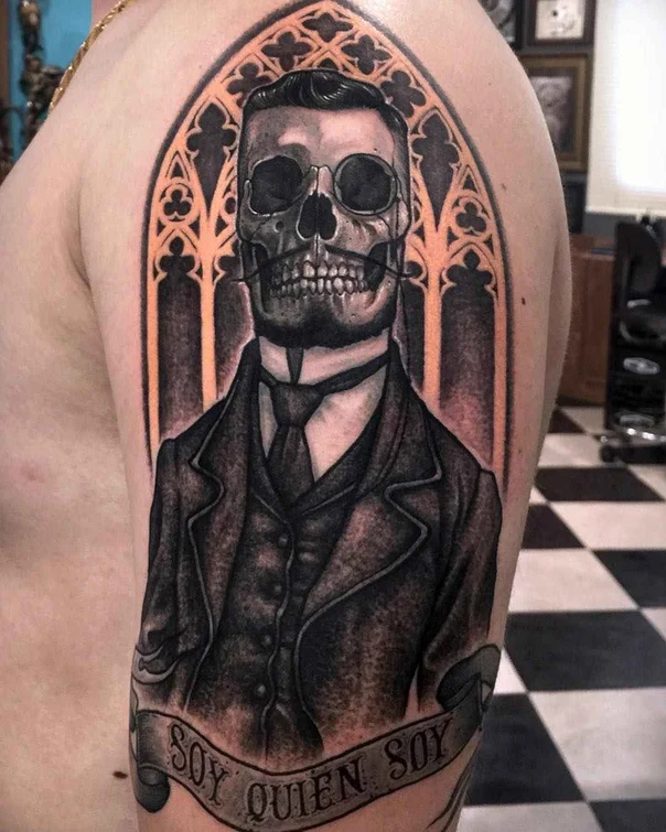 Black & Grey — Varo Tattooer