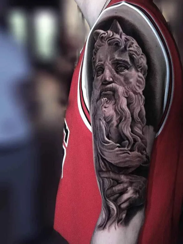 black and grey realism 纹身 在 upper arm #9735 | 纹身师 Veronica Imbo