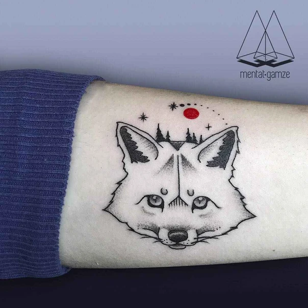 Linework Fox, Stars tattoo on Forearm