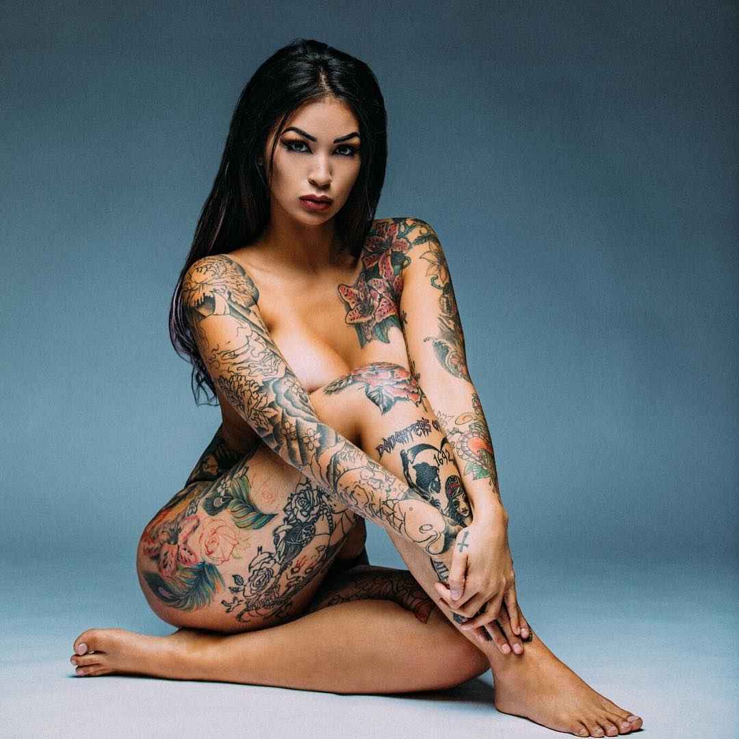 Horny Nude Women Tattoos Pics
