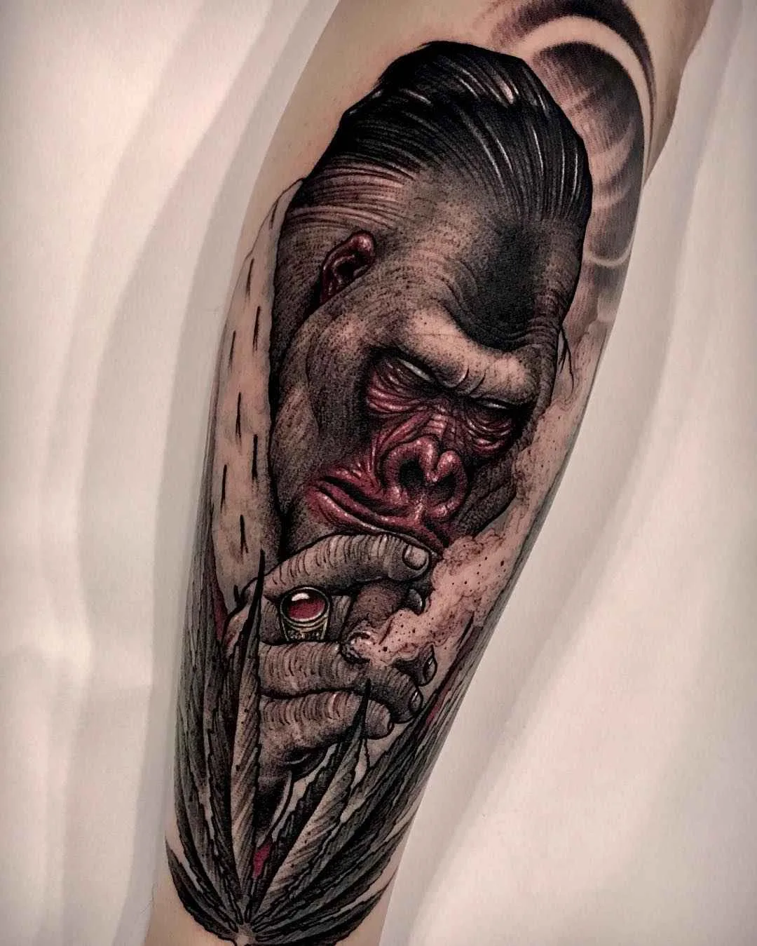 Tattoo artist Varo Tattooer stylish black and grey realism tattoo