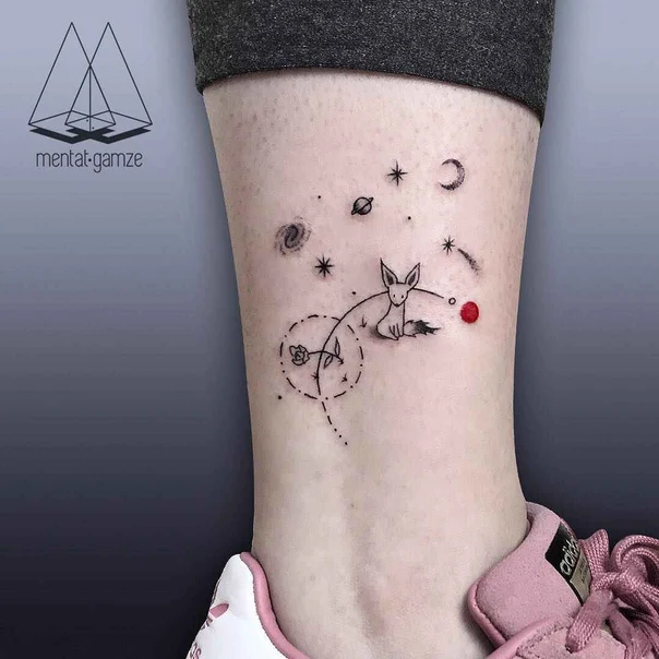 Fineline Fox, Stars tattoo on Ankle