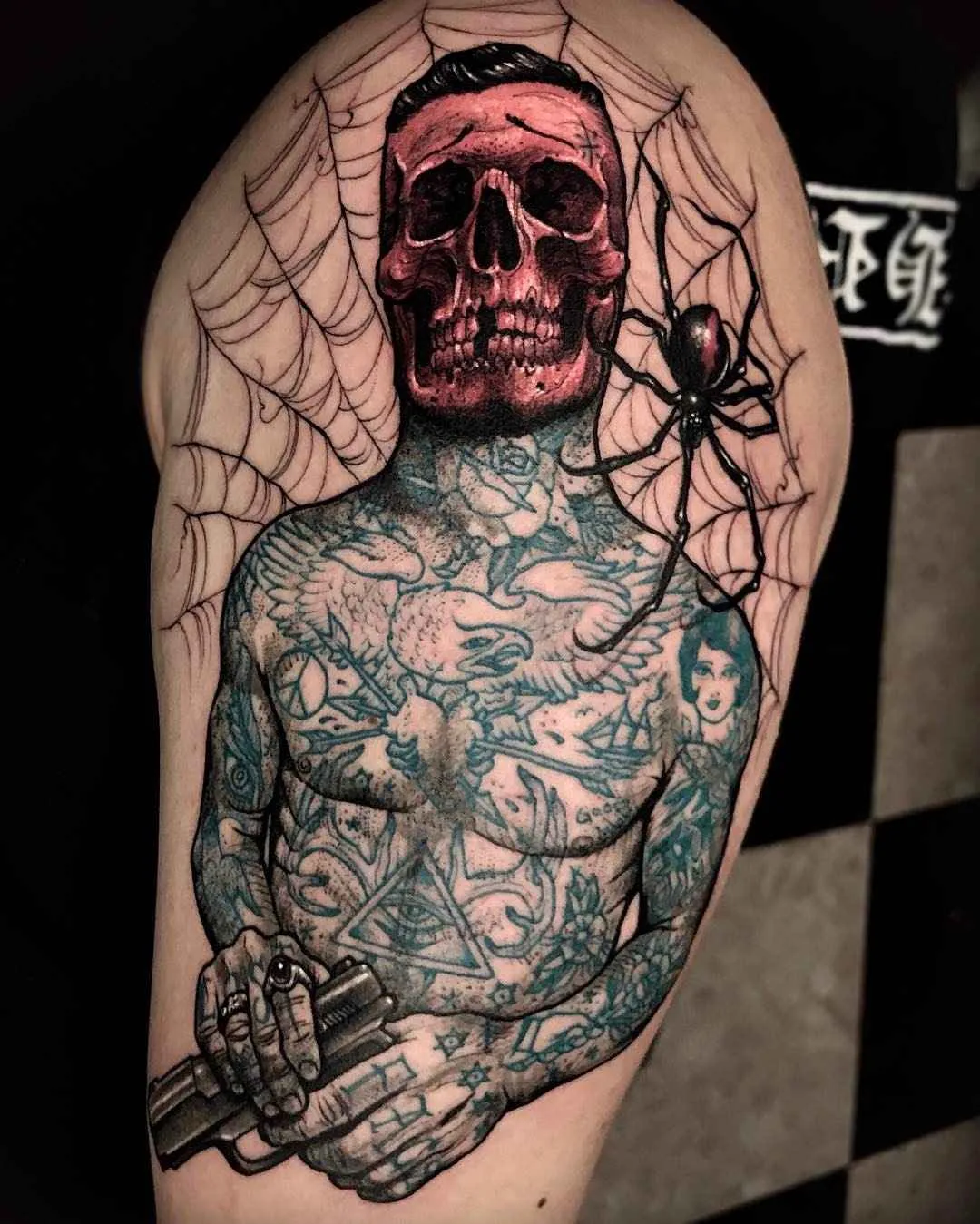 Tattoo artist Varo Tattooer stylish black and grey realism tattoo