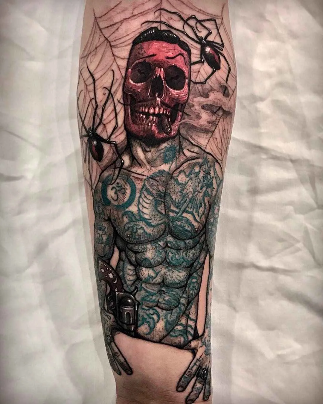 Tattoo artist Varo Tattooer stylish black and grey realism tattoo