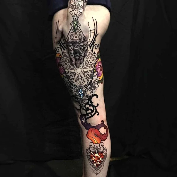 Geometric Mandala, Floral tattoo on Full leg